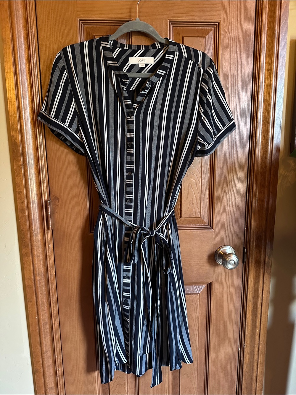 LOFT Black and White Vertical Stripe Button-Front Midi Dress, size Large